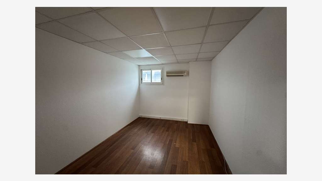 Bâtiment 1074m² à vendre sur Montpellier Nord