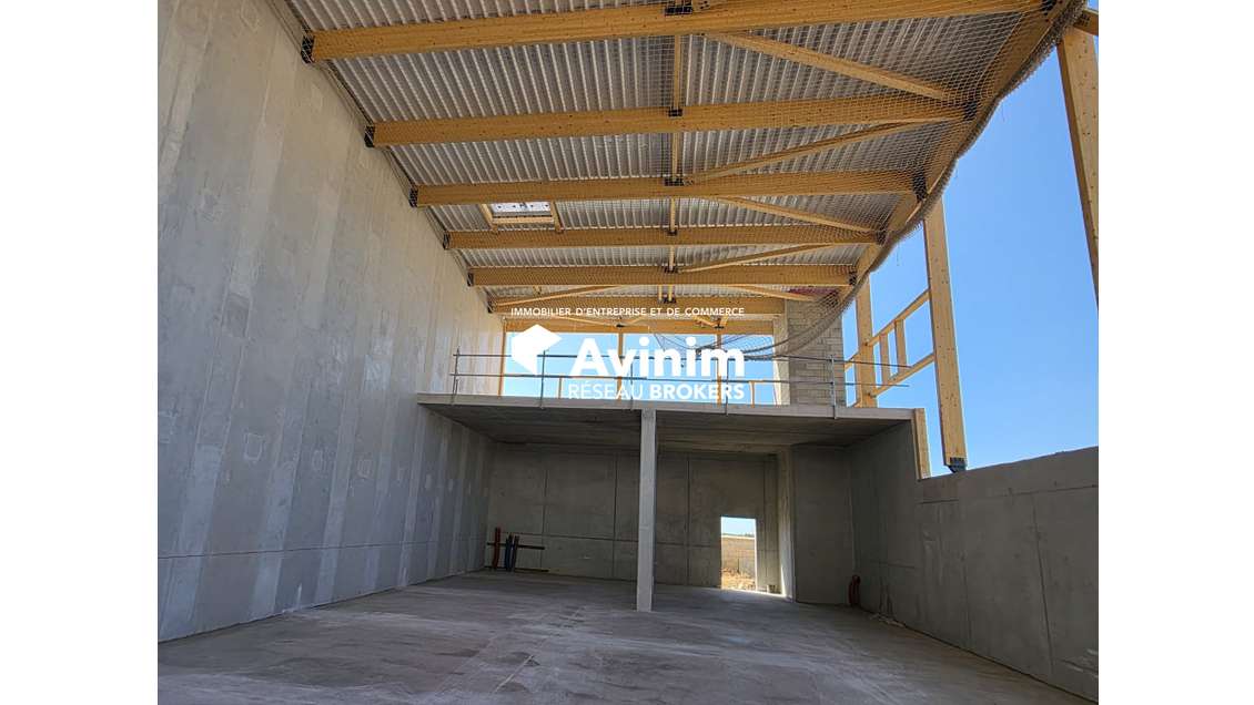 Entrepôt de 336,92 m² - 10 min Ouest Montpellier -