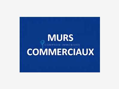 Mur commerciaux Ecusson actuellement loué 2125€.