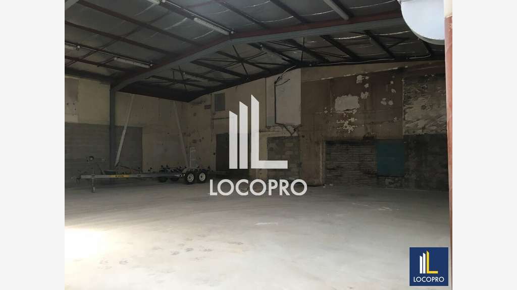 Le cabinet LOCOPRO vous propose à la vente un