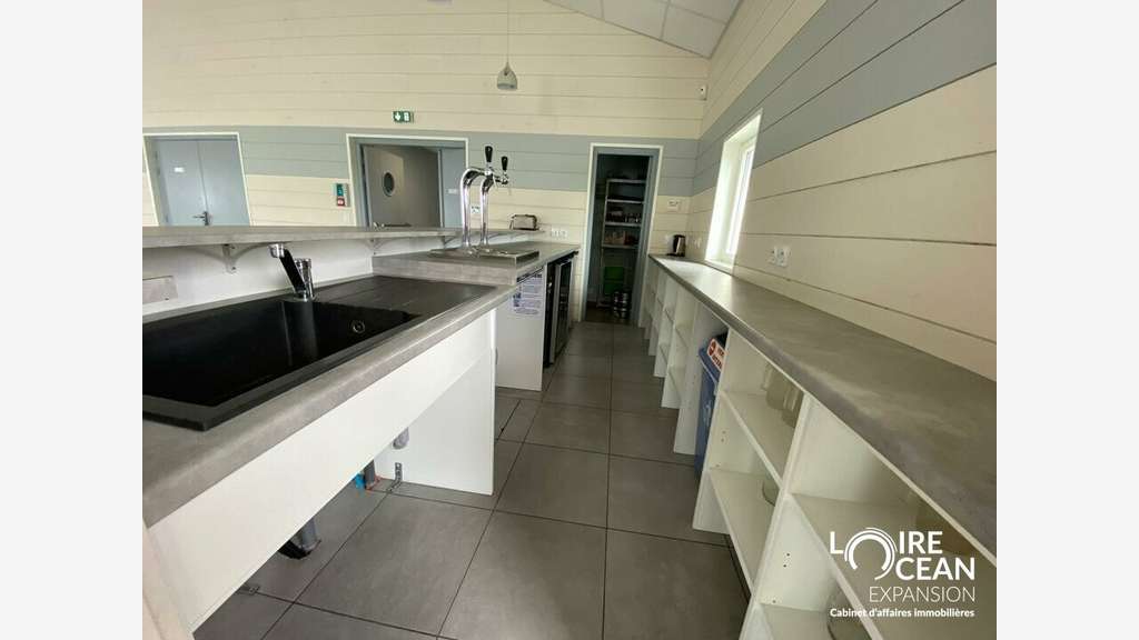 Salle de réception de 287m² à vendre à Mouzillon