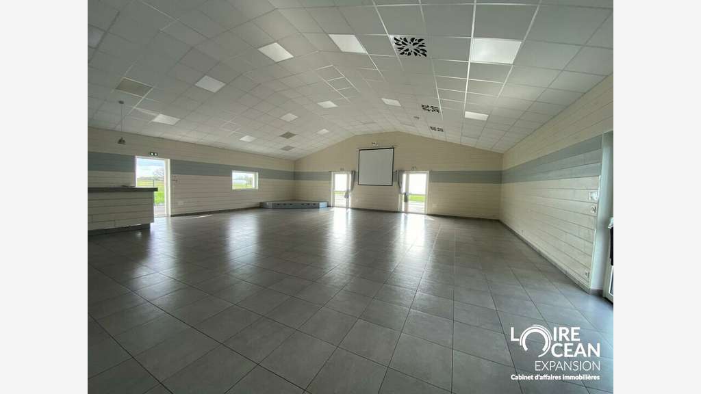 Salle de réception de 287m² à vendre à Mouzillon
