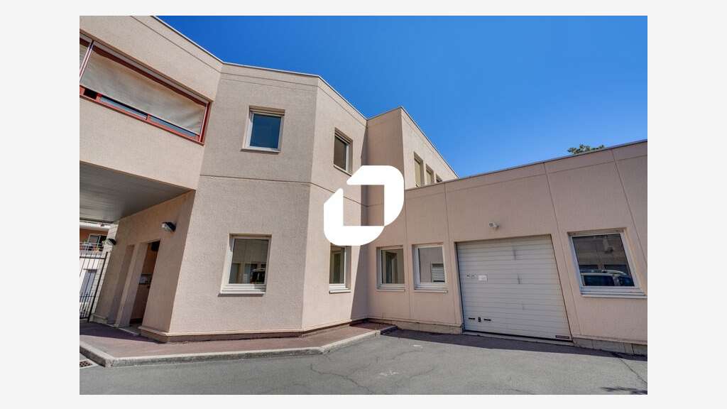 Vente Local d'activité 472m² Nanterre