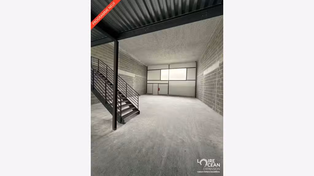 AV locaux neufs 600m² à Saint-Herblain