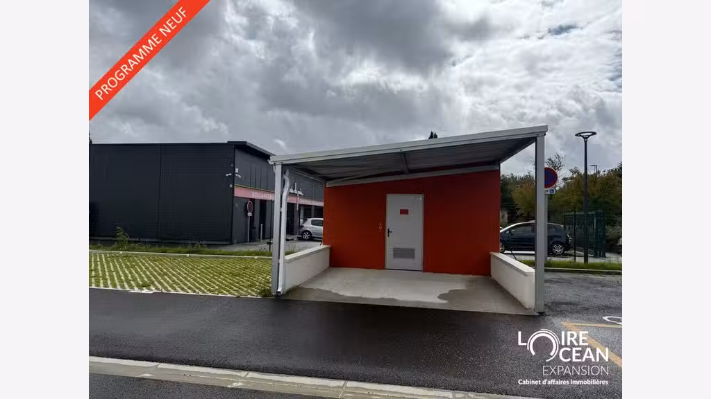 AV locaux neufs 600m² à Saint-Herblain