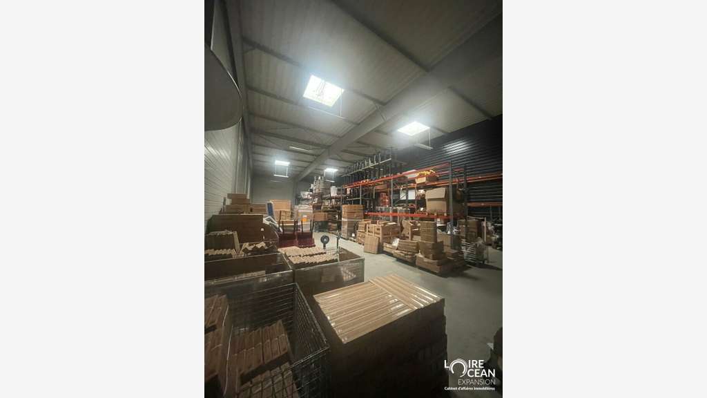 LOCAL D'ACTIVITE NANTES EST