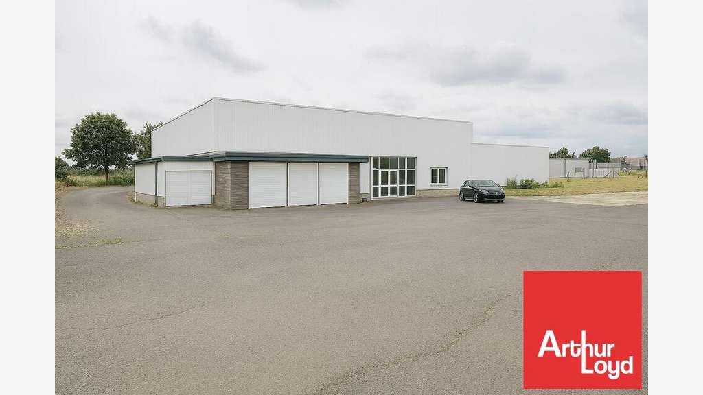Local professionnel de 512m² à vendre à Niort