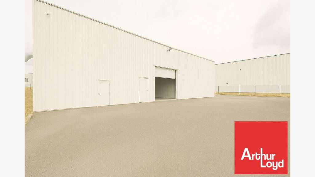 Local professionnel de 512m² à vendre à Niort