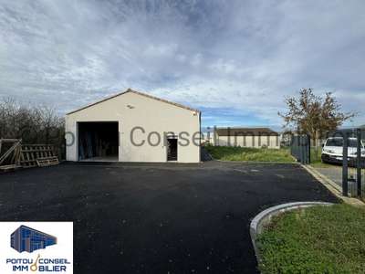 Vente local d'activité de 240m² empl strat à Niort