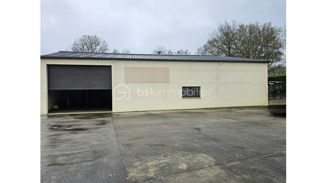 Vente entrepôt/local de 300m² à Nort-sur-Erdre