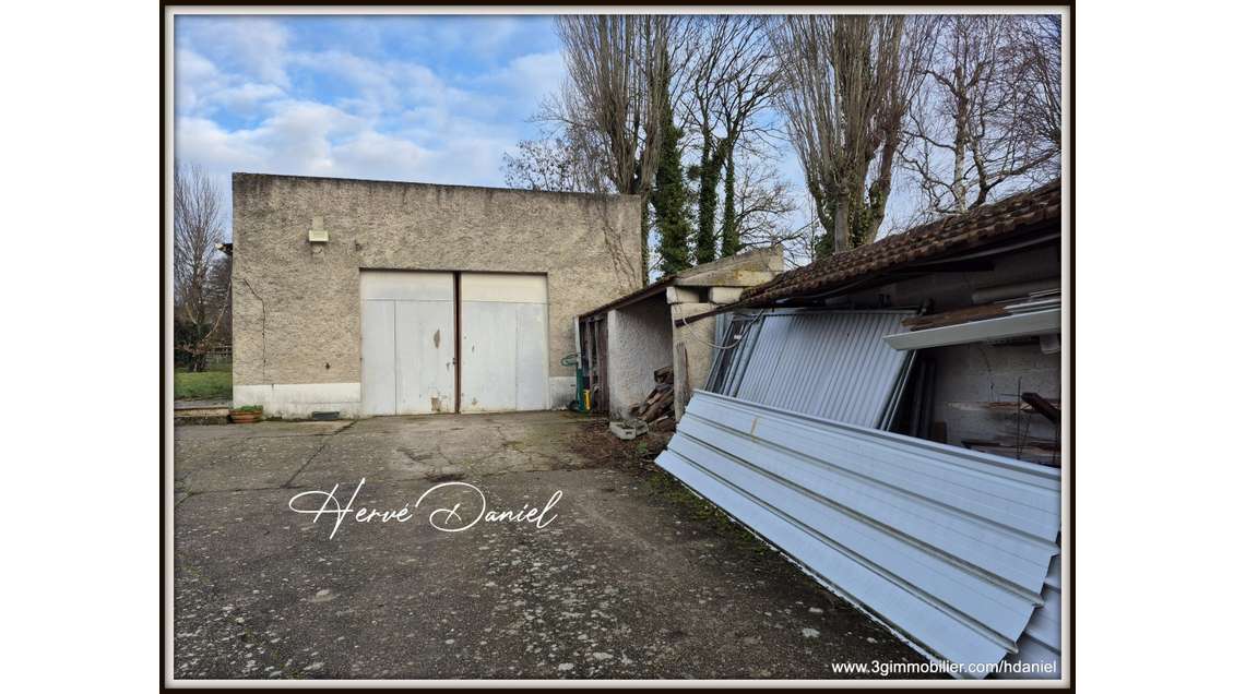 Vente local activité centre-ville d'Ollainville