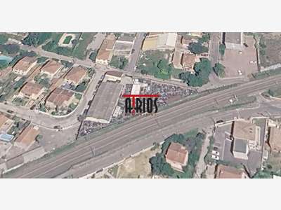 AV entrepôt 500m² sur parcelle de 1941m² Ollioules