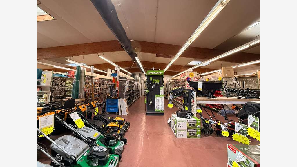 Local d'activité PAIMPOL 750 m2