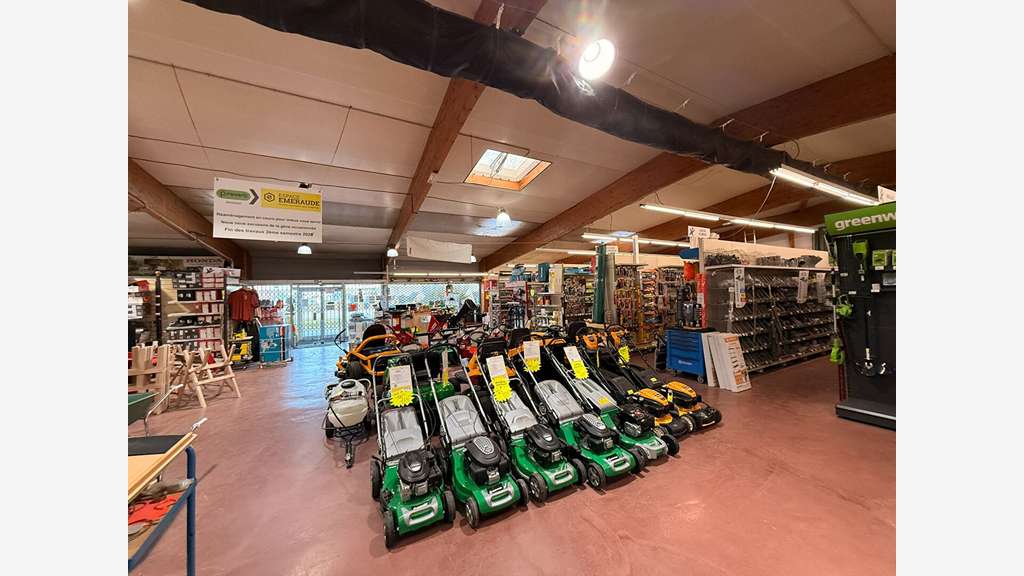 Local d'activité PAIMPOL 750 m2