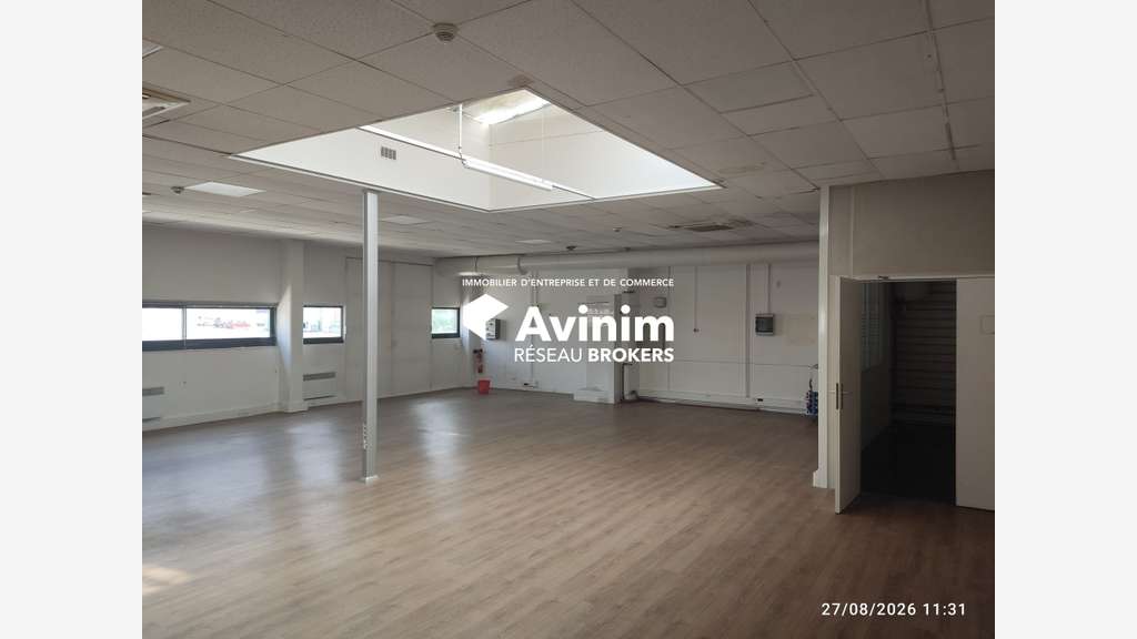 Local industriel de 1960m² à vendre zi Palaiseau