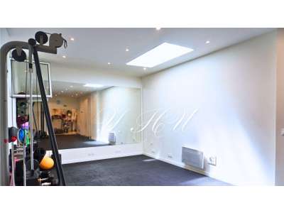 Vente Locaux commerciaux - Boutiques à Paris 19e