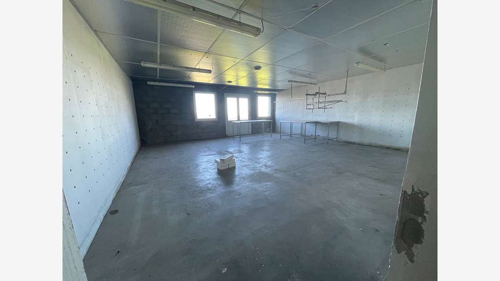 Local d'activité Pledran 1200 m2
