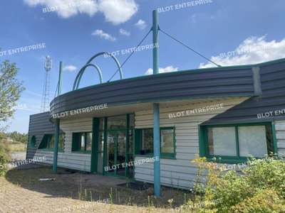 A VENDRE - BATIMENT INDUSTRIEL 1428 m² -