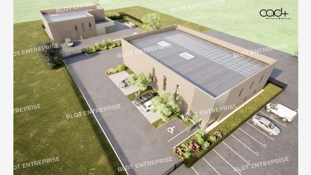 À VENDRE / À LOUER - BATIMENT 503 M² - PLOUFRAGAN