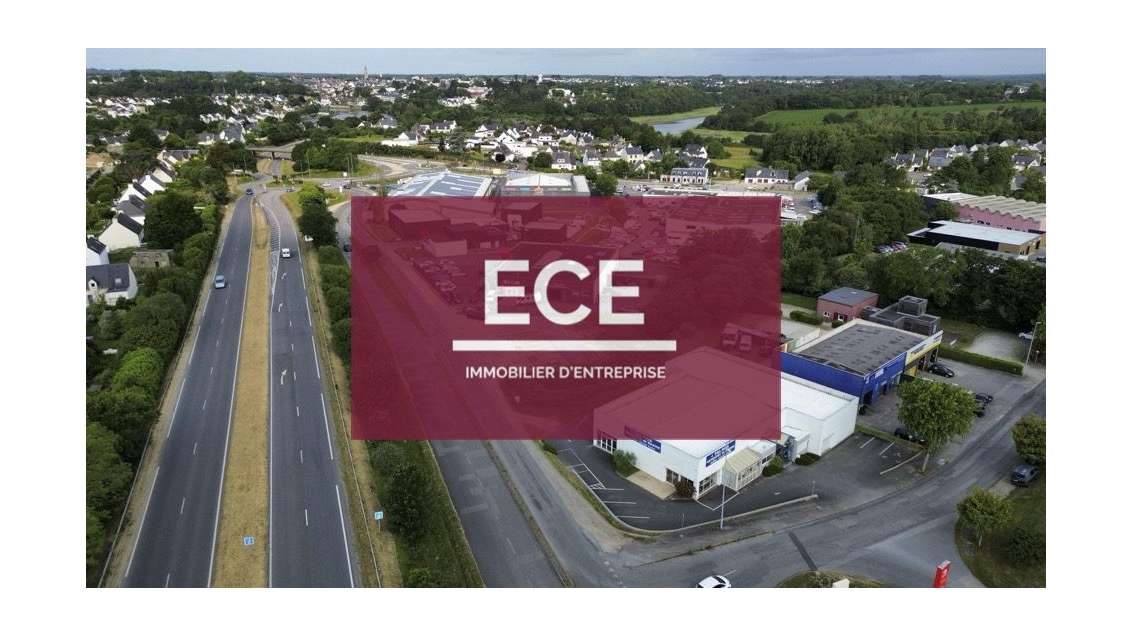 Bâtiment d'activité 450m² à vendre à Pluneret