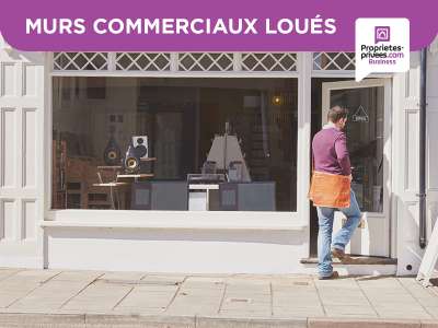 Gare de POISSY - MURS COMMERCIAUX LOUES
