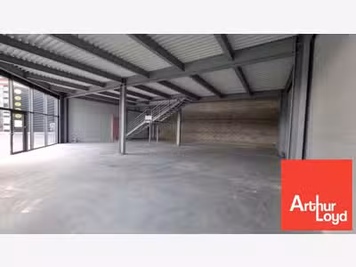 Locaux d'activités de 1464m² à vendre Poitiers 