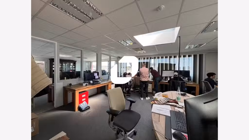 Vente Local d'activité 1650m² Pont a marcq