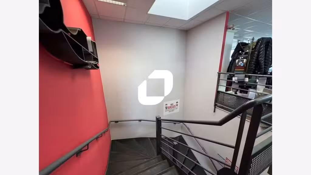 Vente Local d'activité 1650m² Pont a marcq