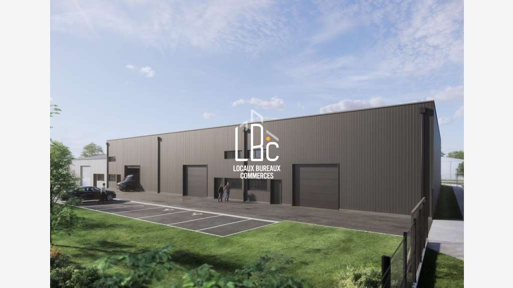 À vendre local neuf 306m² Z.A de la Nivardière