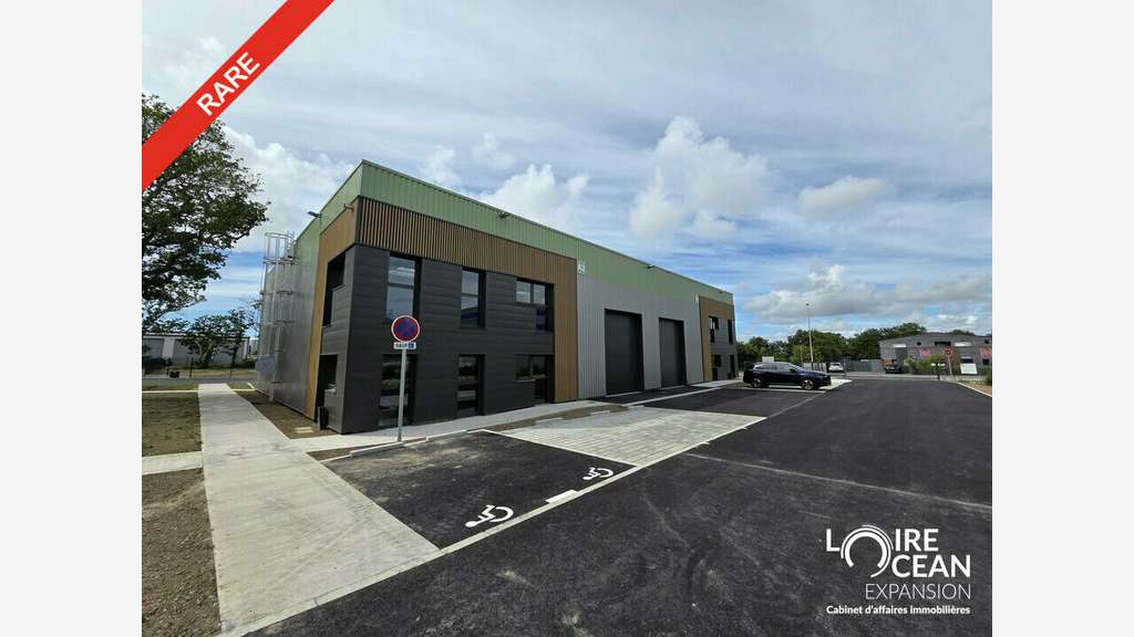 AV local neuf 192m² à Pornic Village Les Malouines