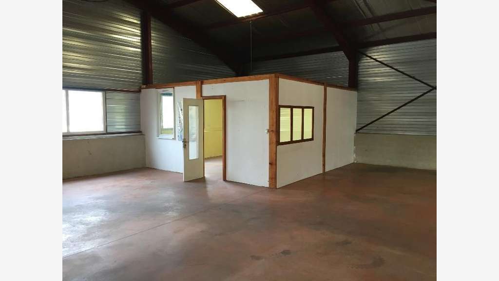 Local d'activité 1050m² à vendre Valence ZA Sud 