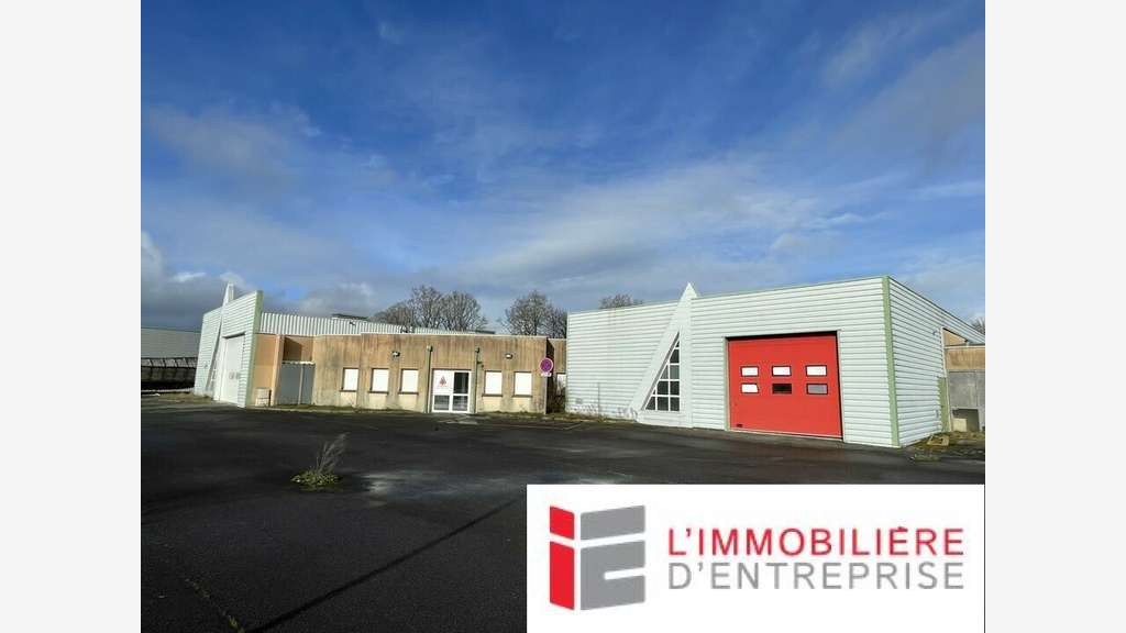 A vendre local activité sur 6237m² à Questembert