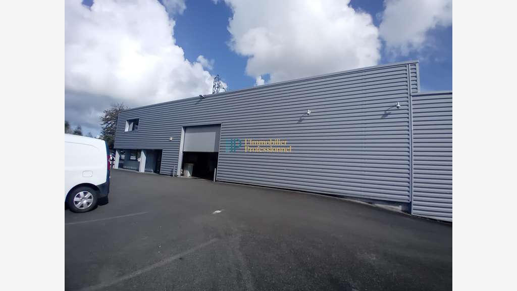 Vente local d'activité bureaux de 620m² à Quimper
