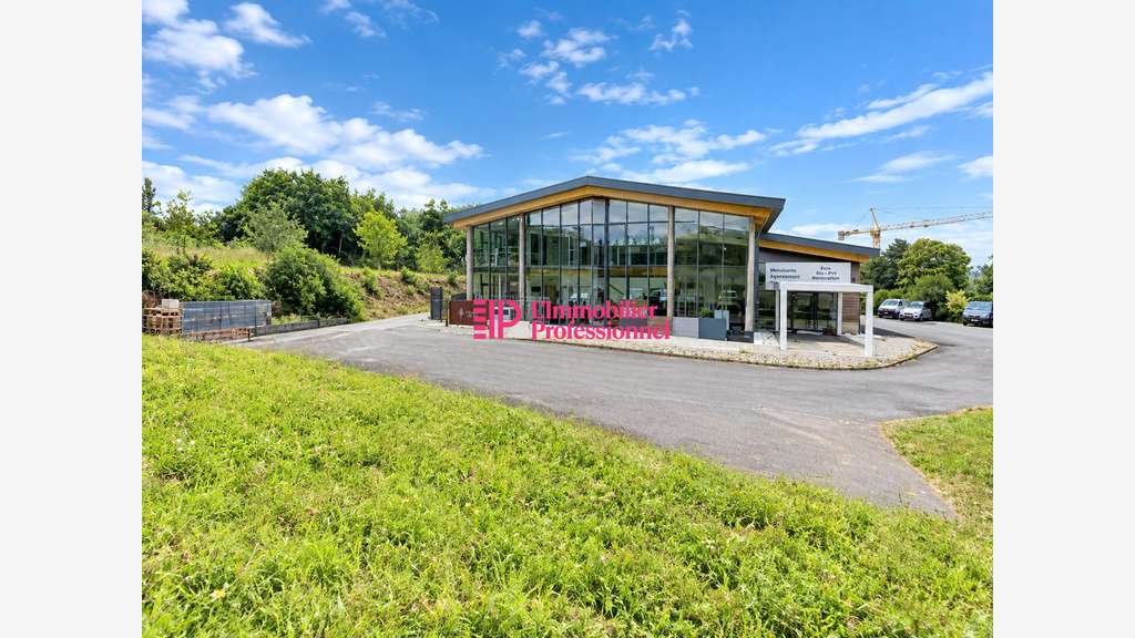 Vente local d'activité bureaux de 570m² à Quimper