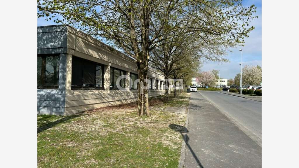 Vente centre d'affaires 400m² Reims zone dynamique