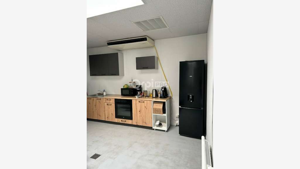 Vente centre d'affaires 400m² Reims zone dynamique