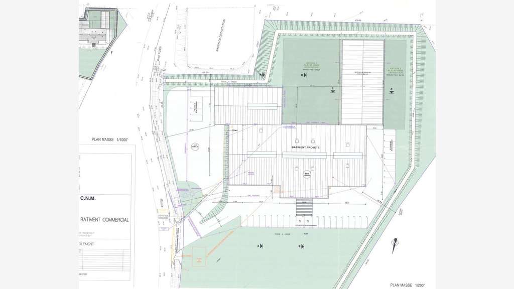 À vendre bâtiment industriel 2500m² à Remomeix N59