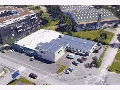 Loue locaux d'activités bureaux 1602m² à Rennes