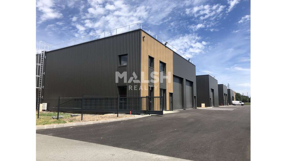 Locaux d'activités neufs à vendre ou louer Roanne