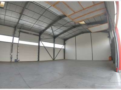 A vendre atelier Pro 2006 + bureau agglo Rodez 