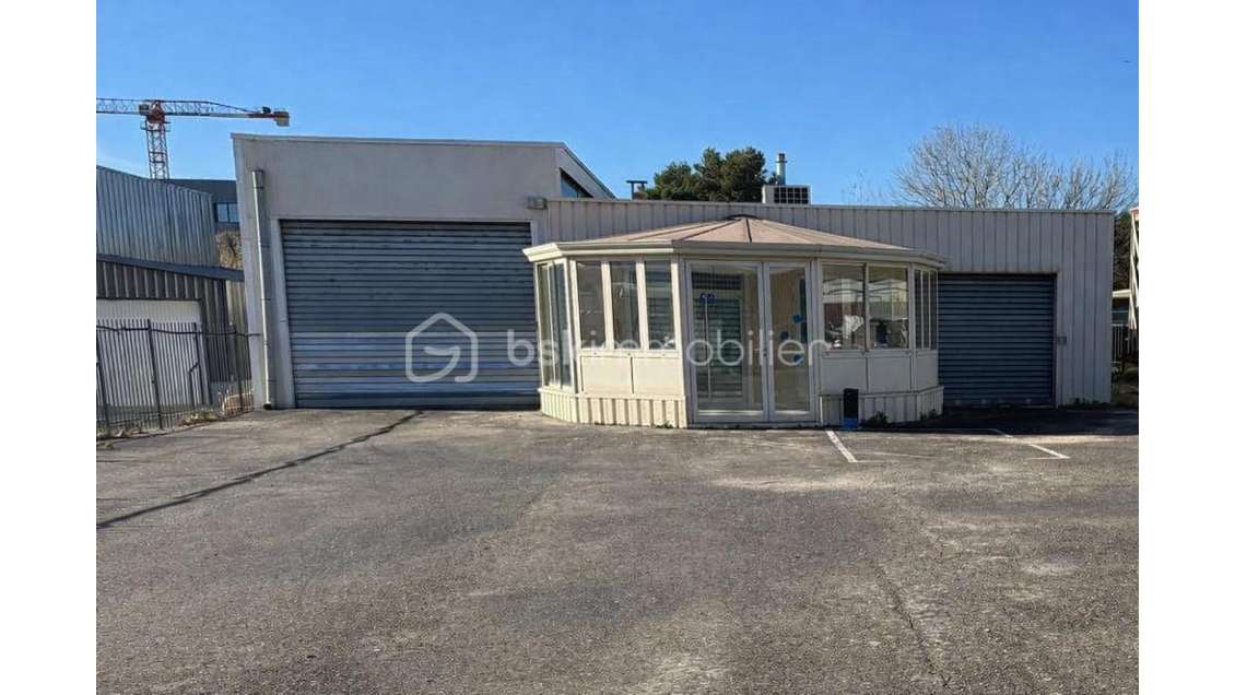 Vente local d'activité 318m² Zone Rognac Nord