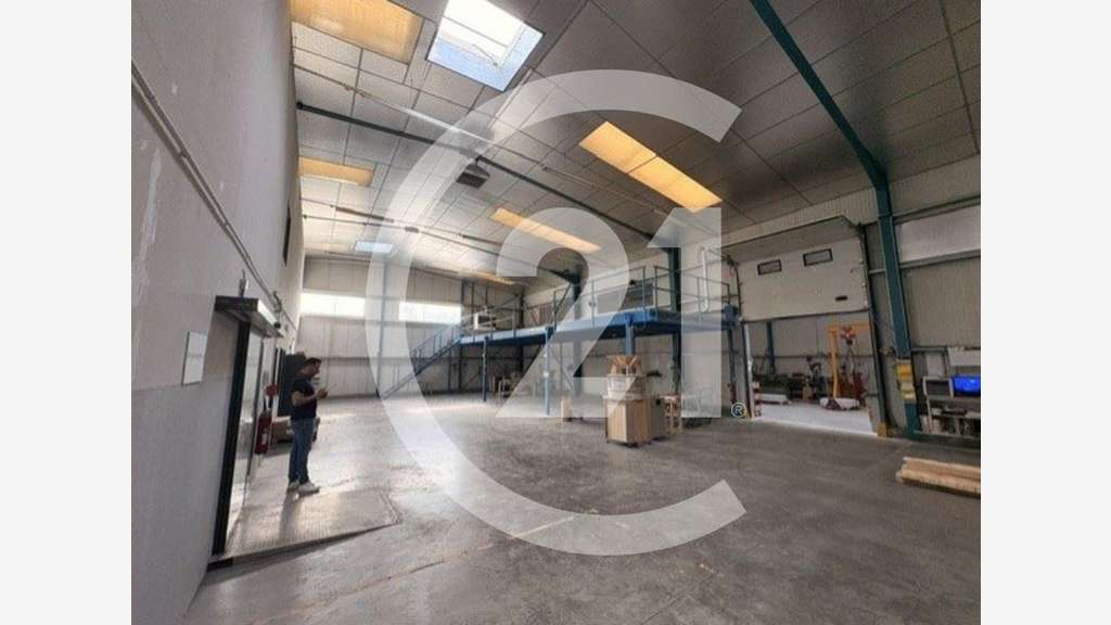 Vente bâtiment d'activité 1930m² Romans-sur-Isère