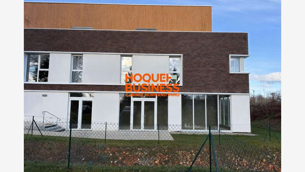 AV locaux professionnels neufs 62m² à Franqueville