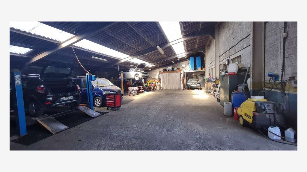 AV local d'activités 683m² Saint-Brieuc empl n°1
