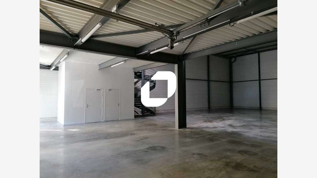 Vente Local d'activité 335m² Saint genis laval