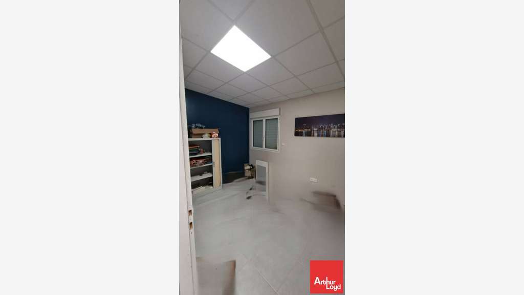 AV local 109m² à Saint-Georges-lès-Baillargeaux