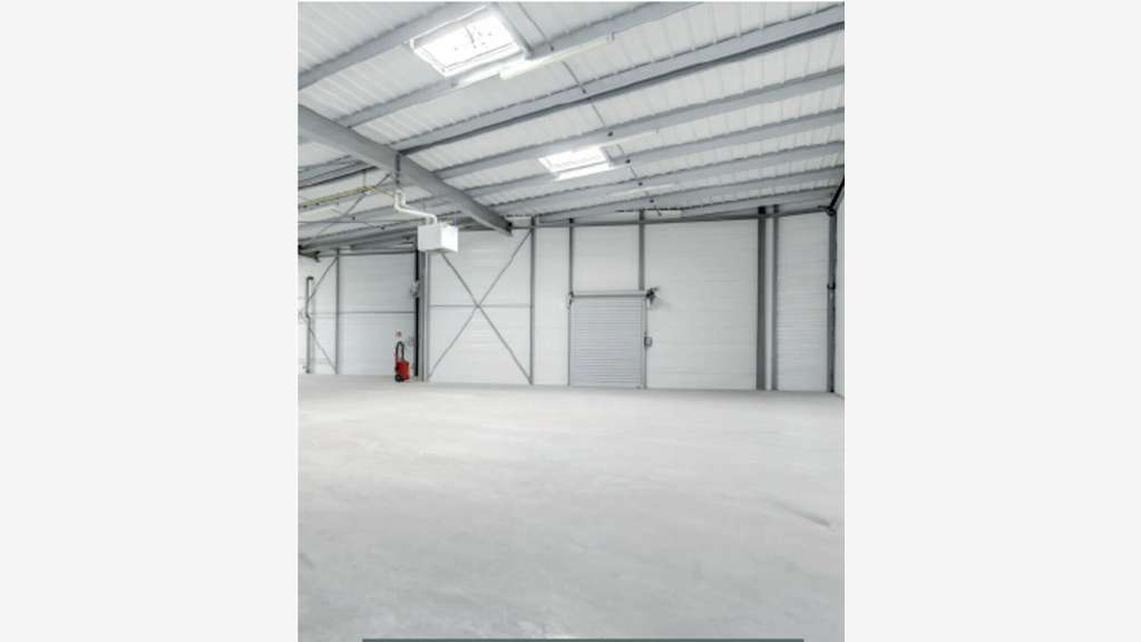 Vente local activité 255m² à St Georges d'Orques