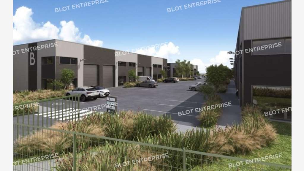 AV cellule d'activités 174m² Saint-Jean-de-Boiseau