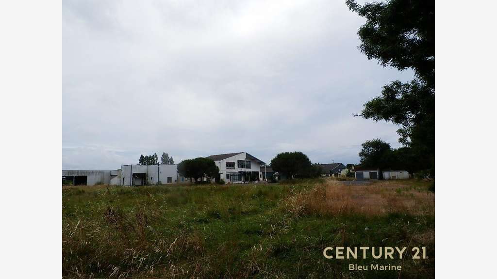 LOCAL D’ACTIVITÉ de 2 180m²