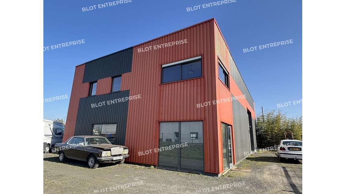 A vendre locaux 292m² Saint-Julien-de-Concelles